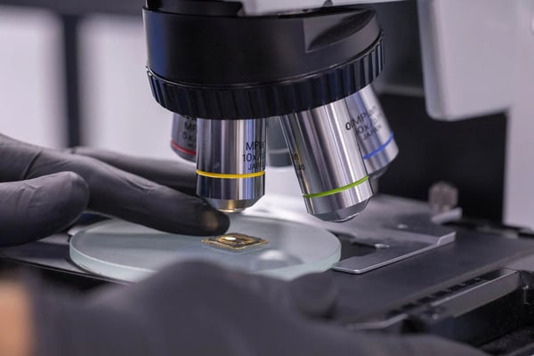aeri-microscope-bg