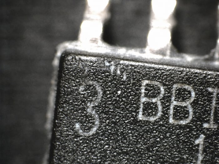 Counterfeit ISO118UB with a 3 etched in place of a B and extra etching errors